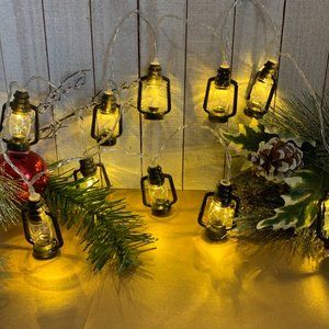 Little Lantern LED Holiday String Light